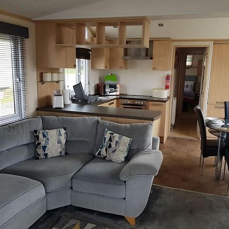 Home From Home Cosy Caravan Bembridge Exterior foto